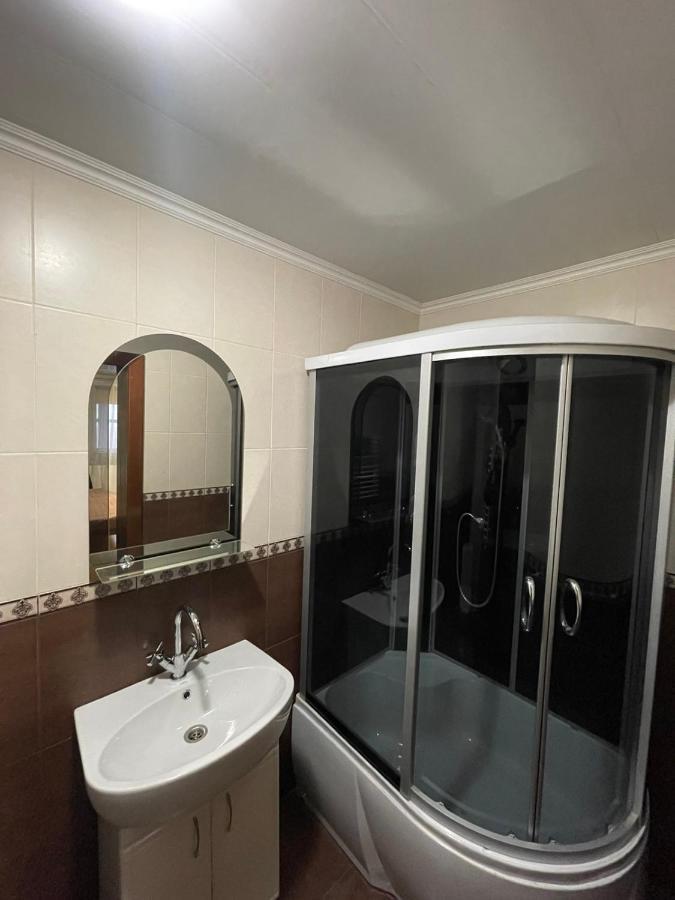 Like Hotel Kołomyja Zewnętrze zdjęcie