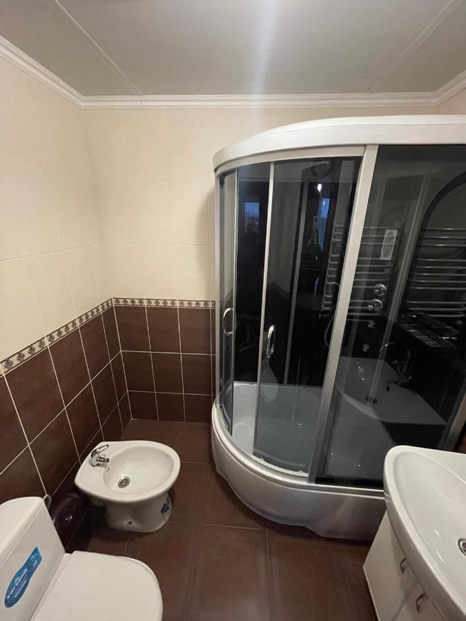 Like Hotel Kołomyja Zewnętrze zdjęcie